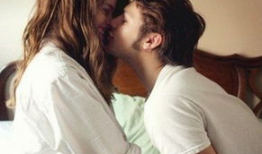 男人吸女人乳头视频,背后真相与伦理探讨